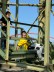 Kind beim Parkour