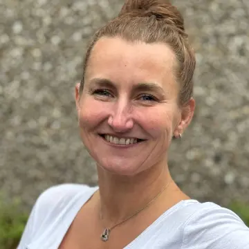 Portraitfoto Frau Hielscher